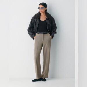 Aritzia Babaton the agency pant